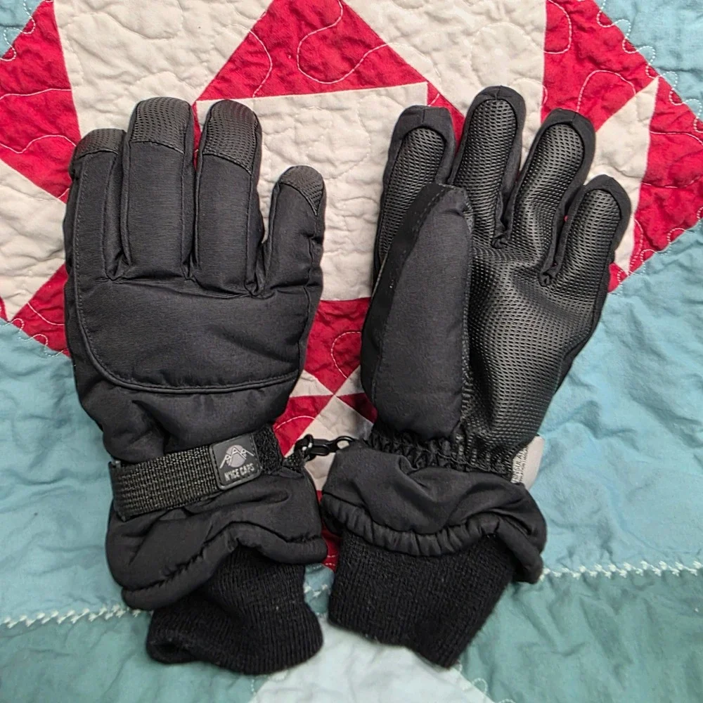 N Ice Caps Kids Youth L/XL Black 3M Thinsulate Waterproof Winter Snow Gloves